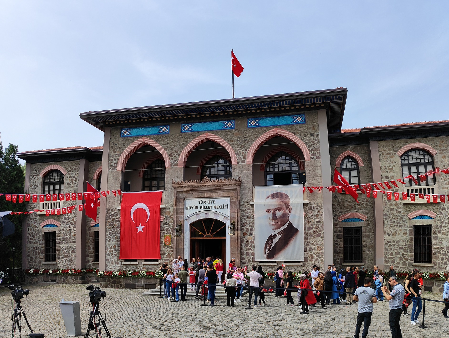 Birinci Mecliste 23 Nisan Bayramı Coşkusu