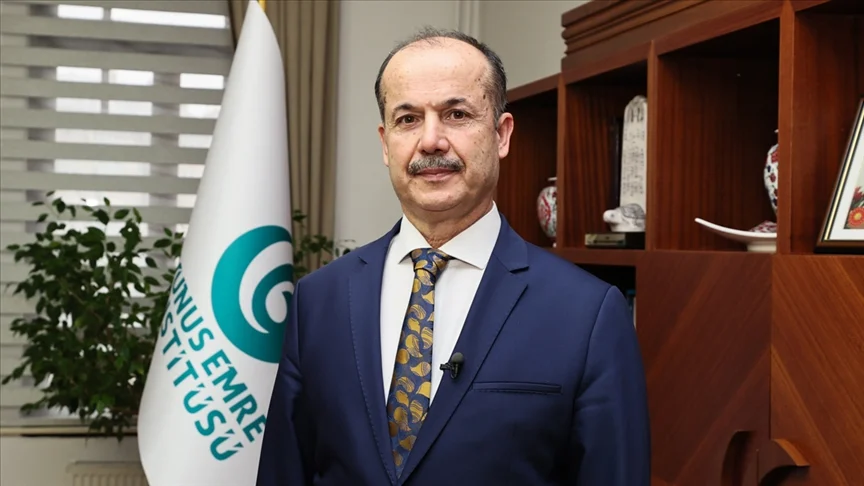 Yunus Emre Enstitüsü’nden Bölük Bey’e Büst Hediyesi(Özel Haber)