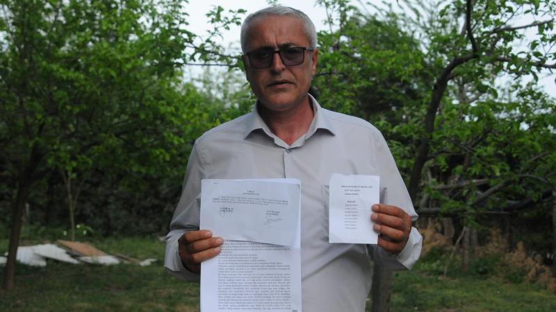 Babasıyla aynı ismi taşıdığı için muhtarlığı düşürüldü