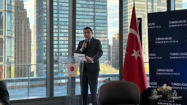 Türkevi’nde ‘Ekonomi ve Politika Konuşmaları’ etkinliği düzenlendi