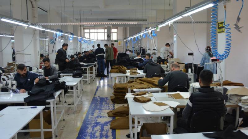 Devlet desteğiyle kurduğu atölyede istihdamı 3 yılda 5 kat artırdı