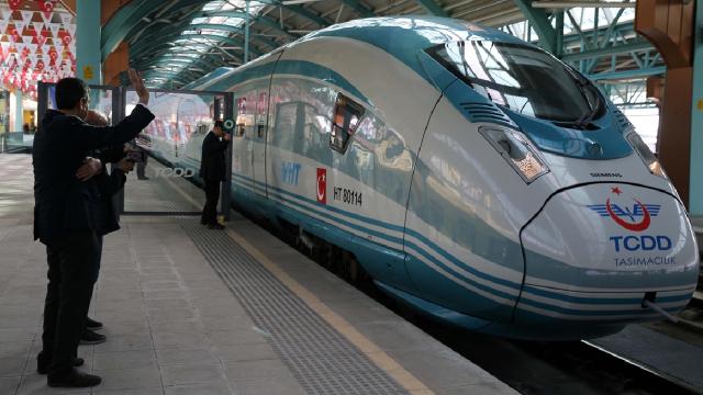 Ankara-Eskişehir YHT’nin yolcu sayısı 20 milyonu geçti