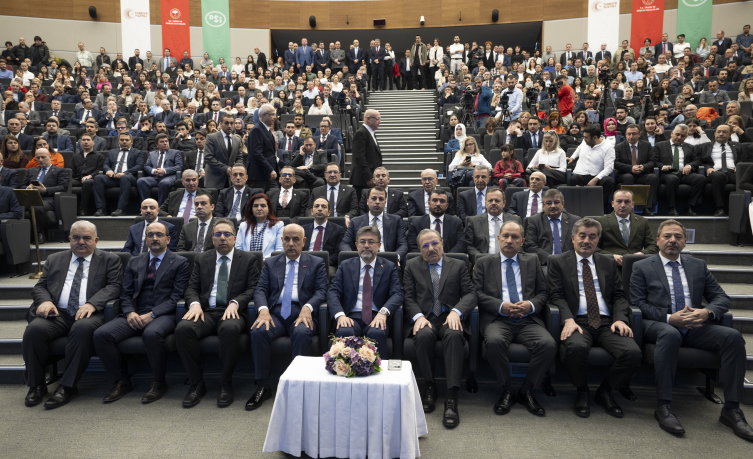 Bakan Yumaklı: Su zengini olmadığımız için suyumuzu verimli kullanmamız gerekir