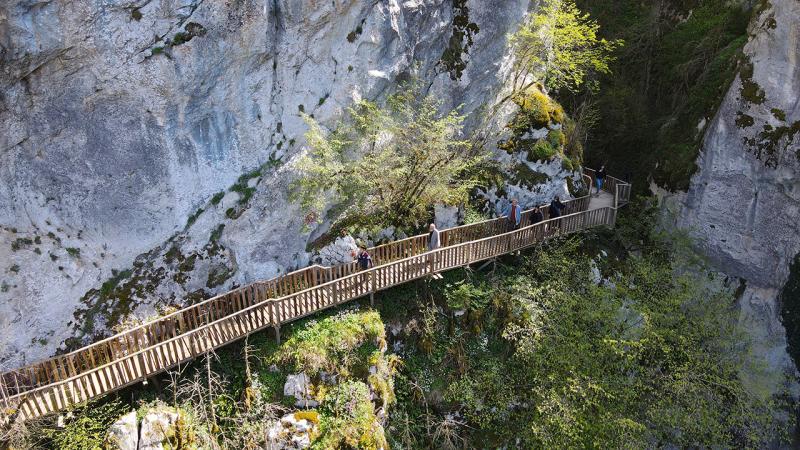 Kanyonlarıyla ünlü Pınarbaşı bayramda nüfusunun 20 katına çıktı