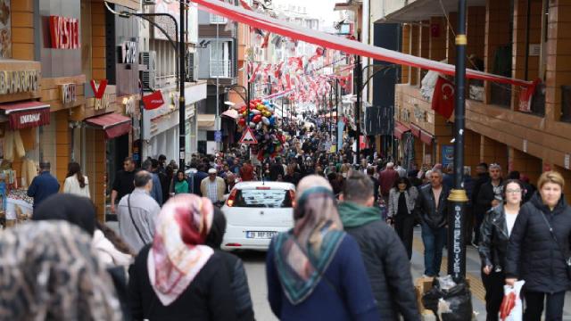 9 günlük bayram tatilini fırsat bilen Sivaslılar memleketlerine akın etti