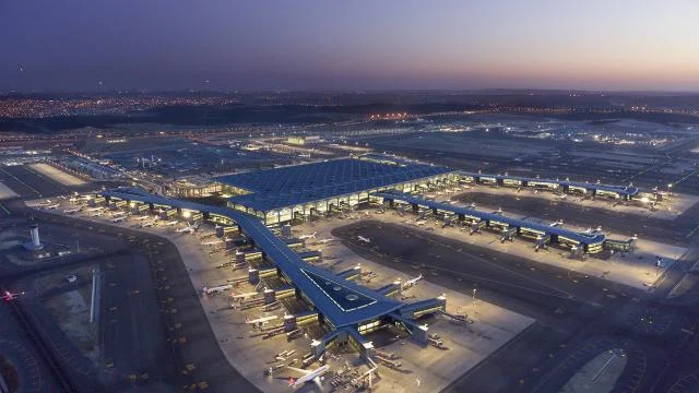 İstanbul Havalimanı Avrupa’nın zirvesinde: Günlük 1328 uçuş
