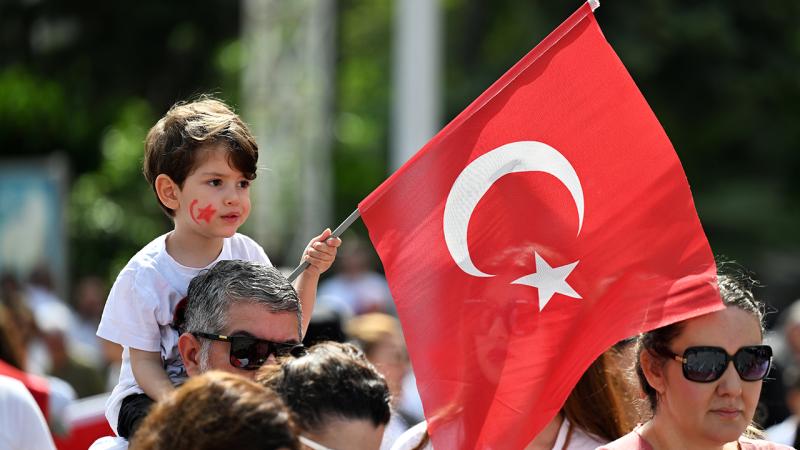 Depremin yaşandığı Sulusaray’da 23 Nisan kutlamaları ertelendi