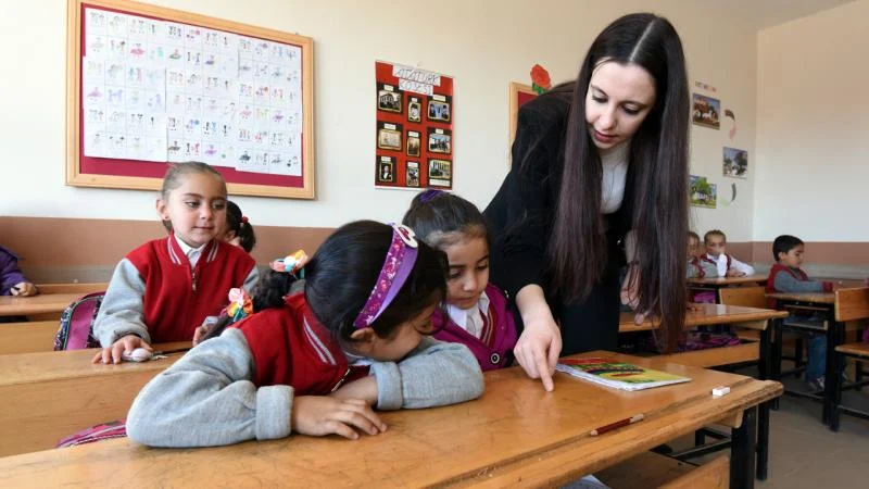 Öğretmenlere atama müjdesi