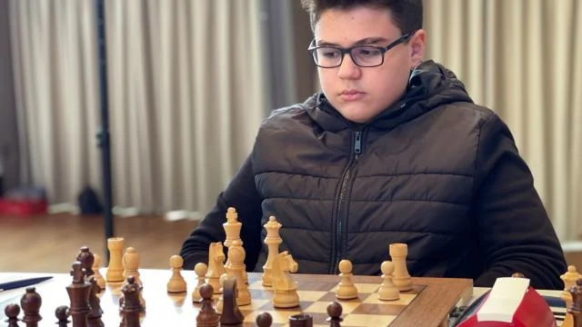 Yağız Kaan Erdoğmuş, 12 yaşında “büyükusta” ünvanını aldı