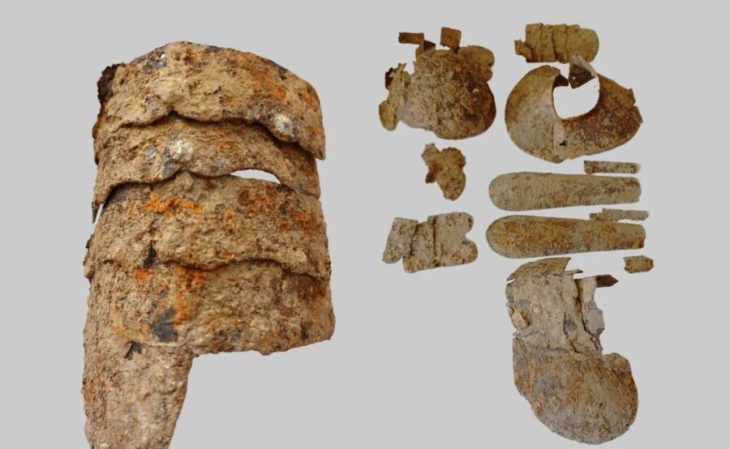 Polonya’da Metal Detektörü Tarafından Bulunan 17. yüzyıldan Kalma Hafif Süvari Zırhı