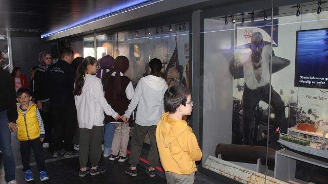 Çanakkale Savaşları Mobil Müze tırı Karapınar’da ziyaretçileriyle buluştu