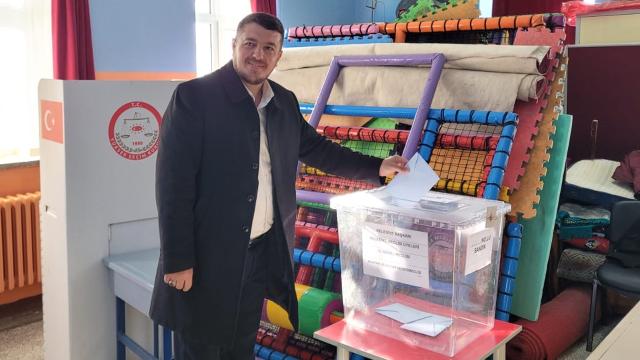 Belde statüsü kazanan Kalfat, 15 yılın ardından belediye başkanını seçti