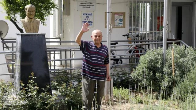 Mahallenin 46 yıllık ‘muhtar dedesi’ son seçimi kaybetti