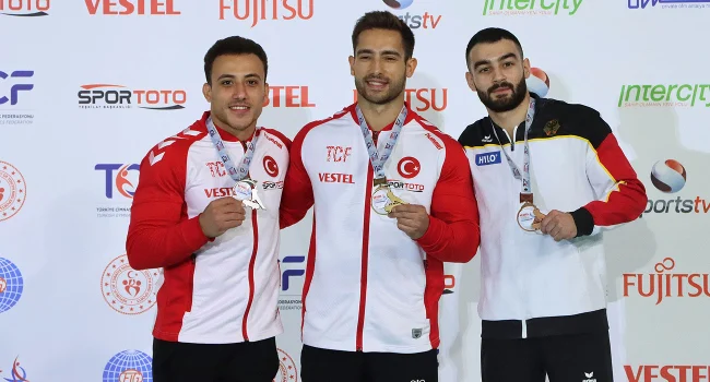 İbrahim Çolak ve Adem Asil’den altın madalya