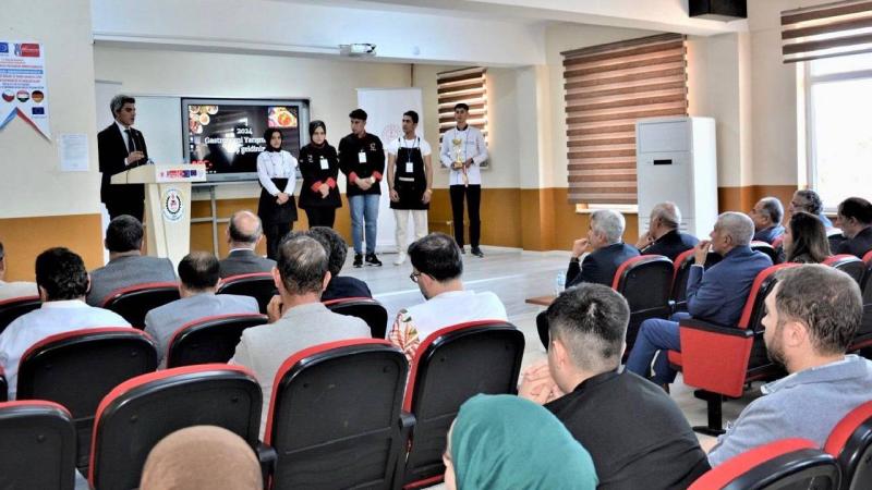 Malatya’da “MEB Gastronomi Festivali ve Yemek Yarışması” Doğu Anadolu Bölge Yarışması yapıldı