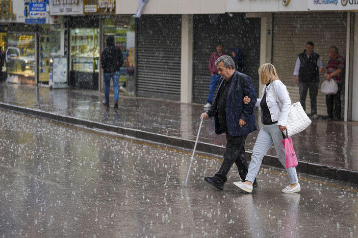 28 kent için “sarı” alarm! Çarşambaya dikkat!