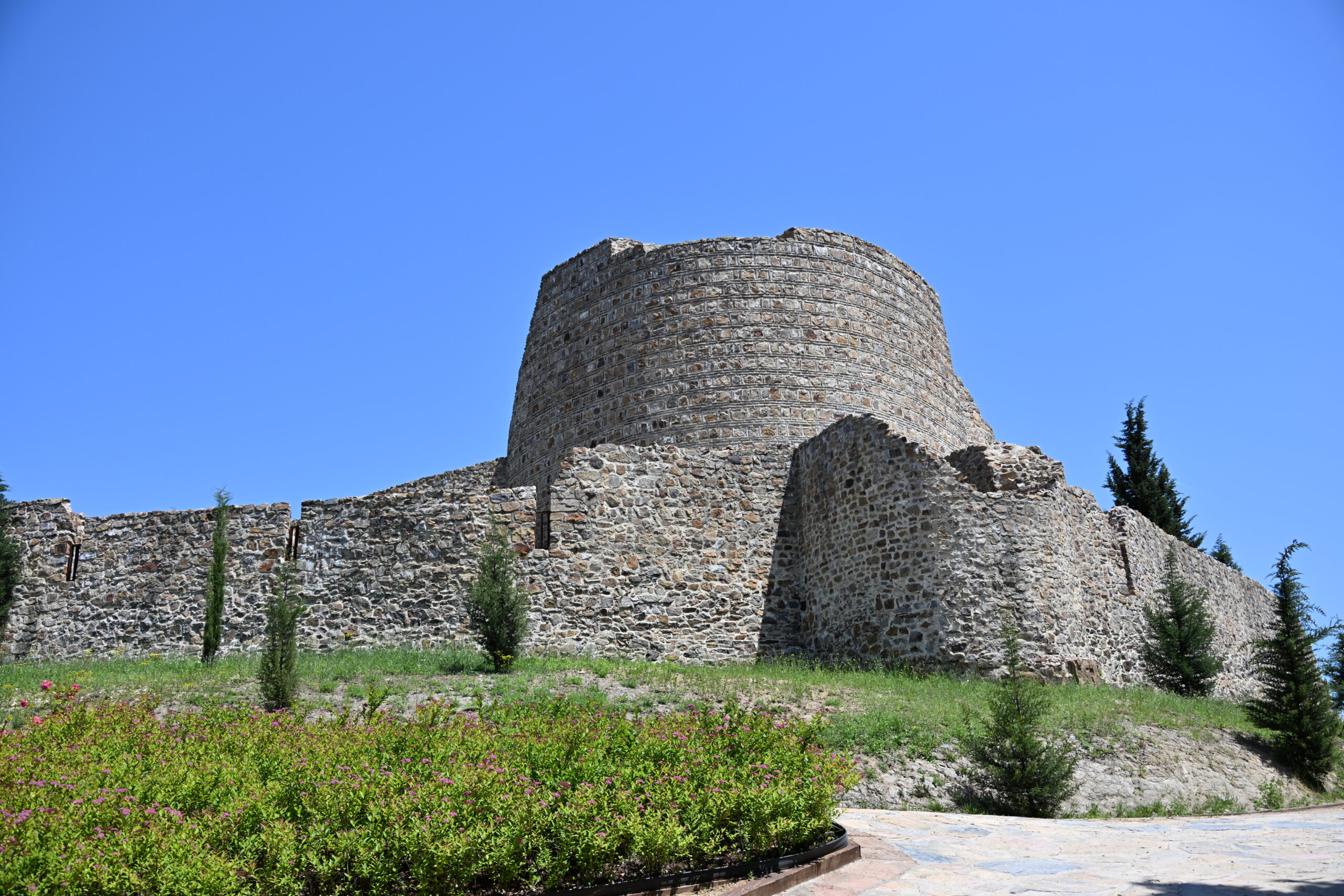 Burçlar Ve Özgün Kale Kapısı(Özel Haber)