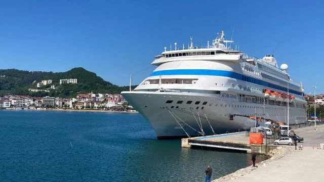 Amasra mayısta 4 bin 302 kruvaziyer yolcusu ağırladı