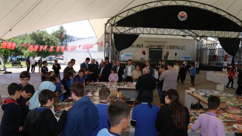 Arhavi’de “1. Kitap Günleri” düzenlendi