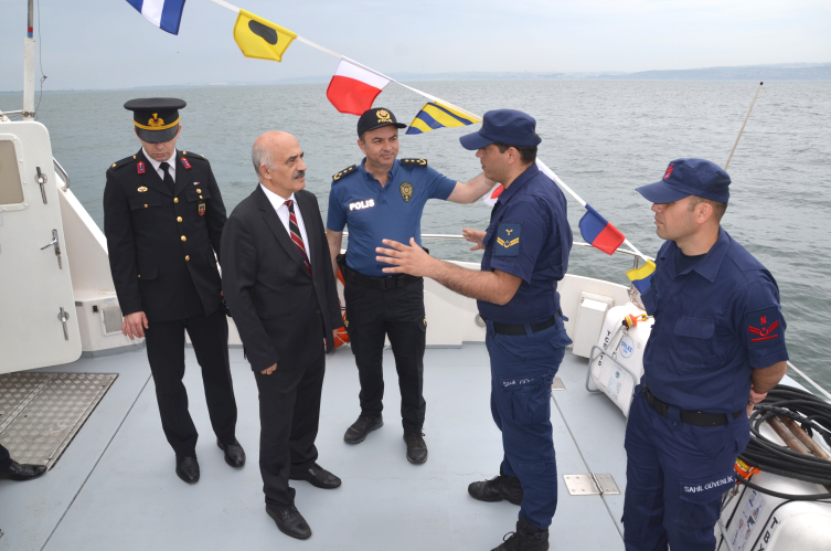 Mavi vatanın “hayalet” botu Kocaeli’de halka tanıtıldı