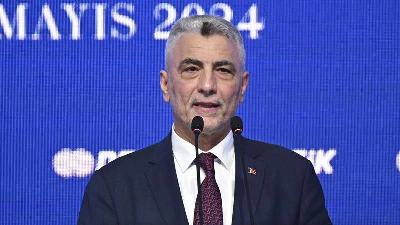 Bakan Bolat: Türkiye’nin yaktığı işaret fişeği dünyada bir ilk oldu