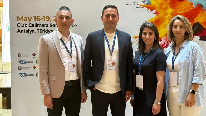 Yüksek lisans öğrencileri depremde hayallerinden vazgeçmedi