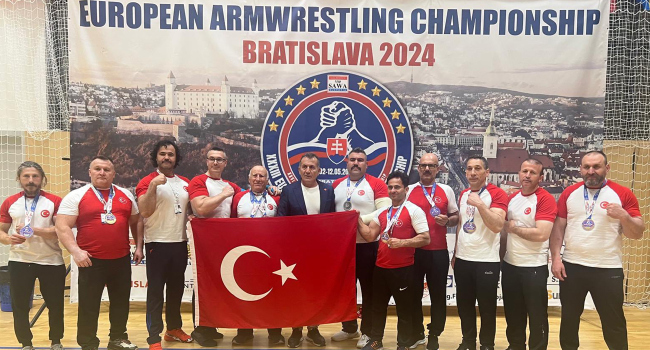 Bilek güreşinde 36’sı altın 74 madalya