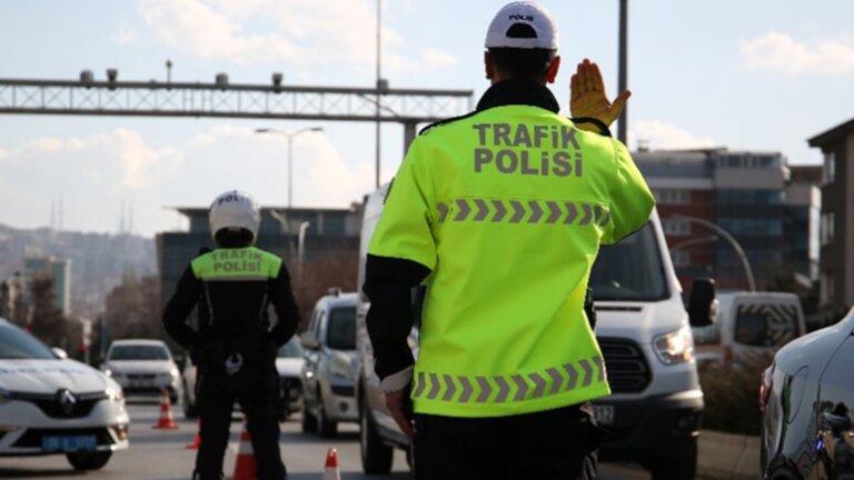 İstanbul’da bazı yollar trafiğe kapatılacak