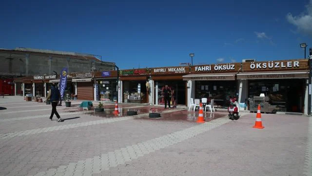 Hatay’da prefabrik çarşı tam kapasiteye ulaştı