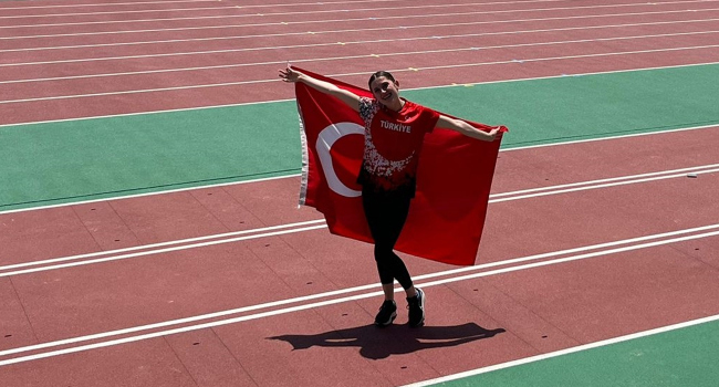 Fatma Damla Altın dünya 3’üncüsü oldu