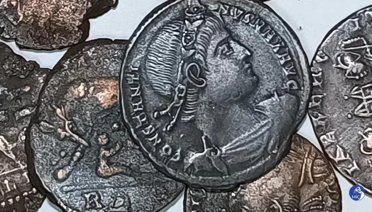 Sardunya Açıklarında 4. yüzyıldan Kalma On Binlerce Antik Bronz Sikke Keşfedildi