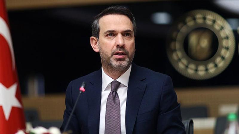 Bakan Bayraktar: Göllere ve göletlere de yüzer GES’ler yapılabilecek