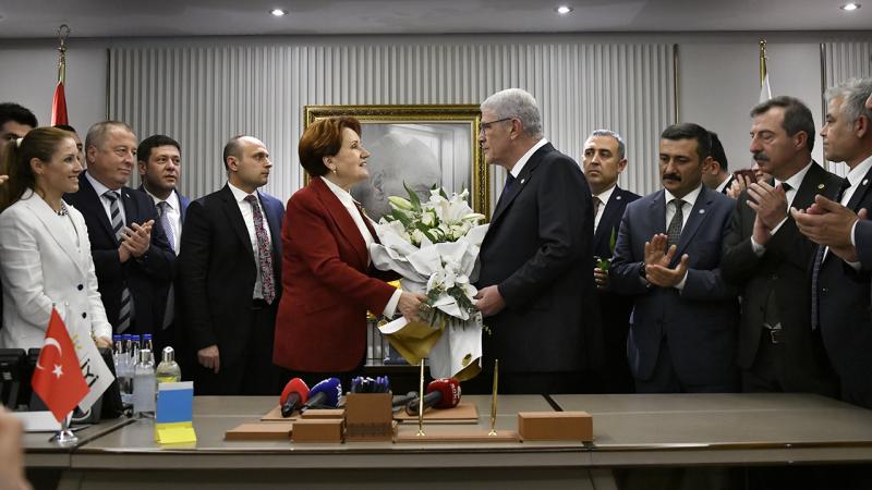 İyi Parti’de devir teslim töreni