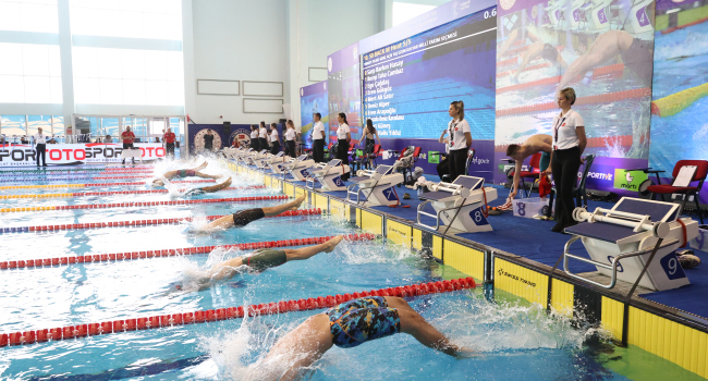 Yüzmede 6 Türkiye rekoru