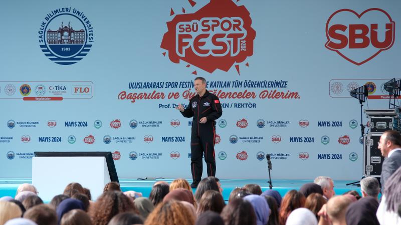 Alper Gezeravcı: Ay’a erişmeyi planlıyoruz