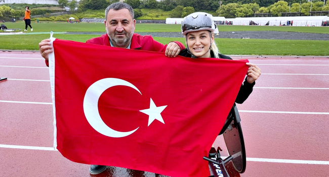 Hamide Doğangün’den bronz madalya