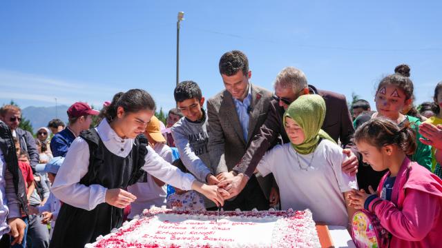 Erbaa’da özel eğitim okulu öğrencileri bahar şenliğinde buluştu