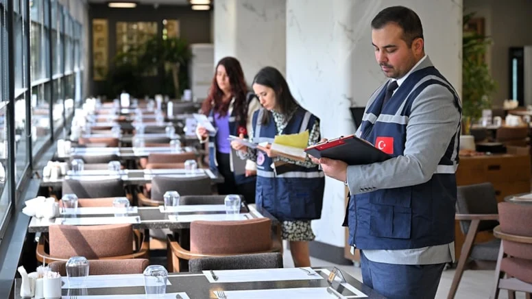 Menüsünde ‘TL’ ibaresi olmayan restorana 50 bin lira ceza
