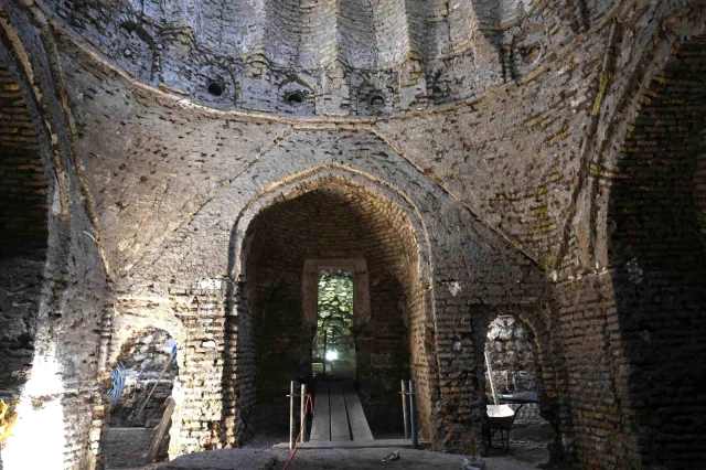 Konya Büyükşehir Belediyesi, Karamanoğlu Mehmet Bey Hamamı’nın restorasyonunu tamamladı