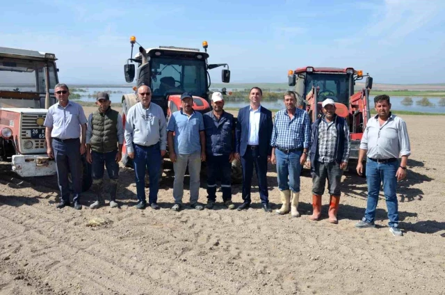 Eskişehir Beylikova’da 2 Bin Dekar Arpa Ekimi Tamamlandı