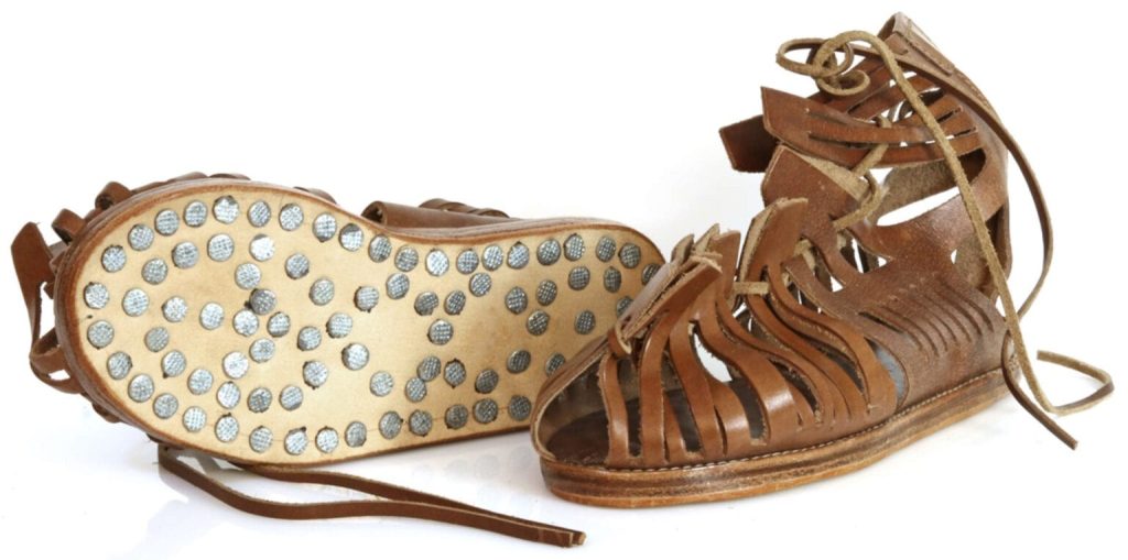 Almanya’da Çivili 2.000 yıllık Roma Askeri Sandaleti Bulundu