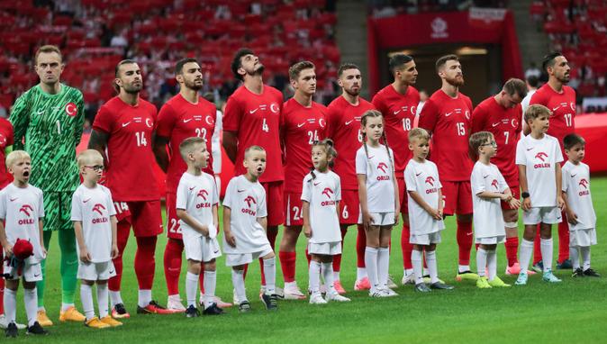 Millilerin Karadağ ve İzlanda maçlarının yeri belli oldu