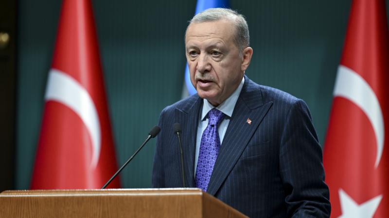 Cumhurbaşkanı Erdoğan Türk Kara Kuvvetlerinin 2 bin 233’üncü yıl dönümünü tebrik etti
