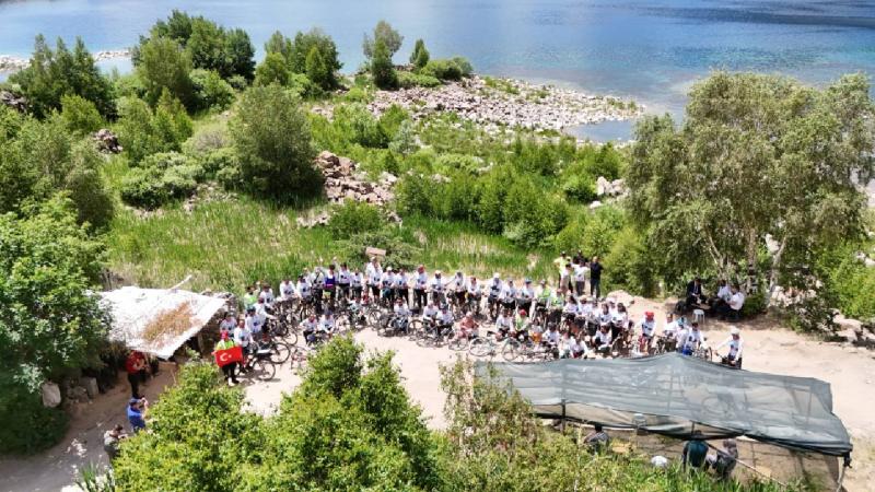 Bisiklet tutkunları ve sporcular Bitlis’ten Adıyaman’a pedal çevirecek