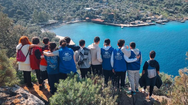 Bakan Bak’tan “Gençlik Yaz Okulları” müjdesi: 1 Temmuz’da başlıyor