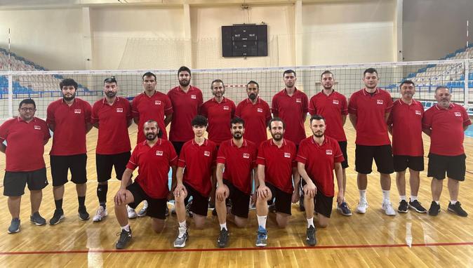 Milliler, galibiyetle başladı