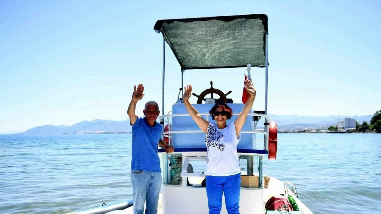 Emekli çift, 7 metrelik tekneleri ile Türkiye turuna çıktı