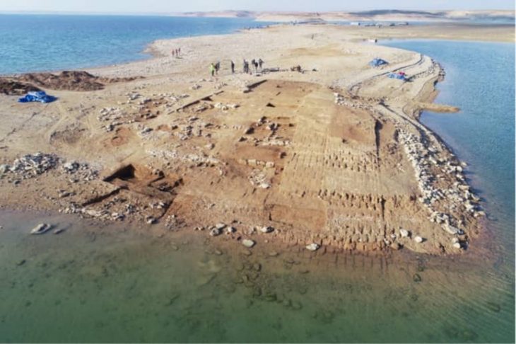 Dicle Nehri’nden gizemli bir Krallığa ait 3400 yıllık şehir ortaya çıktı