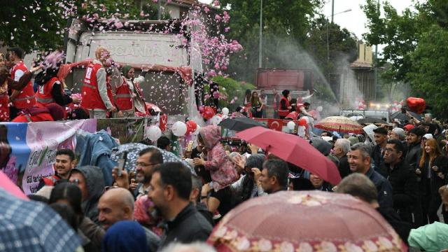Isparta’da Uluslararası Gül Festivali coşkusu başladı