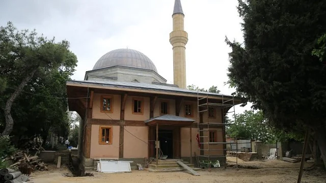 500 yıllık caminin restorasyonu için kapalı taş ocağı açıldı